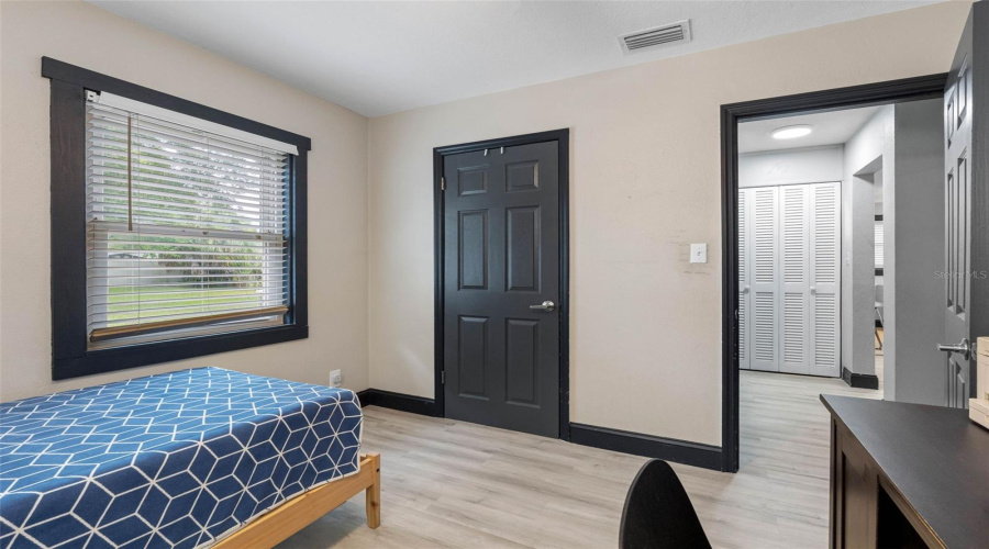 Tampa, Florida 33610, 2 Bedroom Bedrooms, ,1 Bathroombathrooms,Residential,For Sale,23Rd,0,Mfrtb8542633