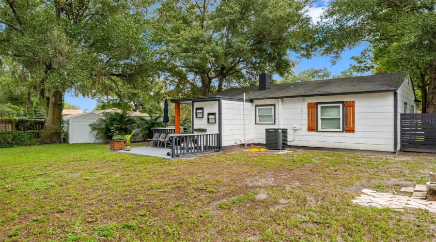 Tampa, Florida 33610, 2 Bedroom Bedrooms, ,1 Bathroombathrooms,Residential,For Sale,23Rd,0,Mfrtb8542633