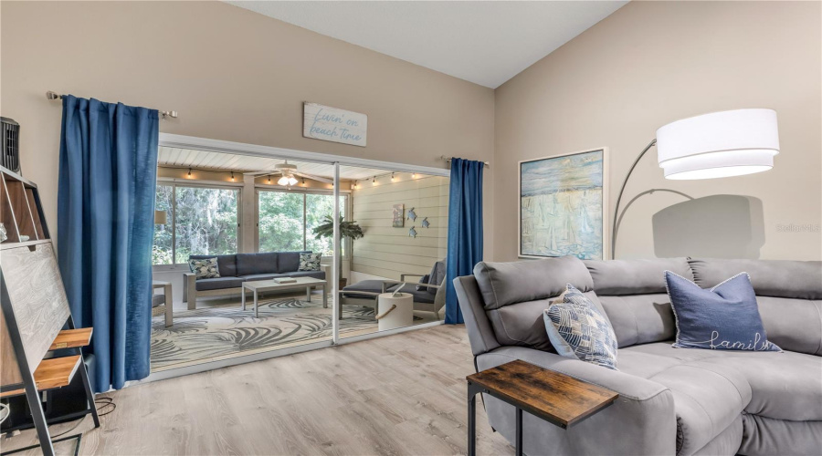 Port Orange, Florida 32128, 2 Bedroom Bedrooms, ,2 Bathroombathrooms,Residential,For Sale,Cornell,0,Mfrns1089094