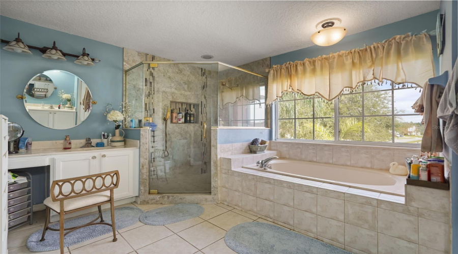 Winter Garden, Florida 34787, 5 Bedroom Bedrooms, ,3 Bathroombathrooms,Residential,For Sale,Prairie View,0,Mfro6436619
