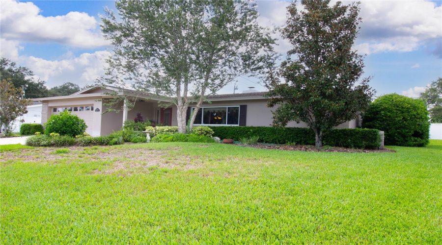 1324 Ranchwood Dr.