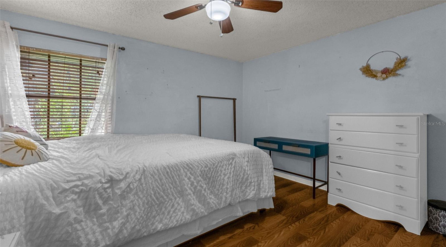 Orlando, Florida 32808, 3 Bedroom Bedrooms, ,2 Bathroombathrooms,Residential,For Sale,Point Look Out,0,Mfro6436202