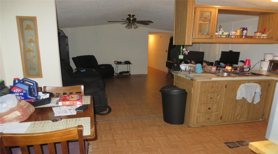 Zephyrhills, Florida 33541, 3 Bedroom Bedrooms, ,2 Bathroombathrooms,Residential,For Sale,Cherrywood,0,Mfrtb8542592