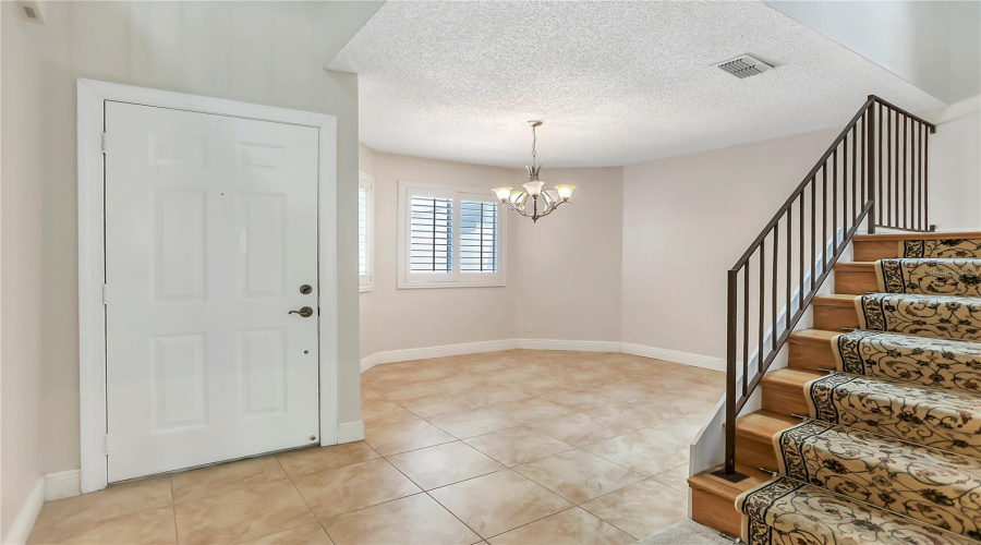 Altamonte Springs, Florida 32701, 3 Bedroom Bedrooms, ,2 Bathroombathrooms,Residential,For Sale,Chestnut Oak,0,Mfro6435932