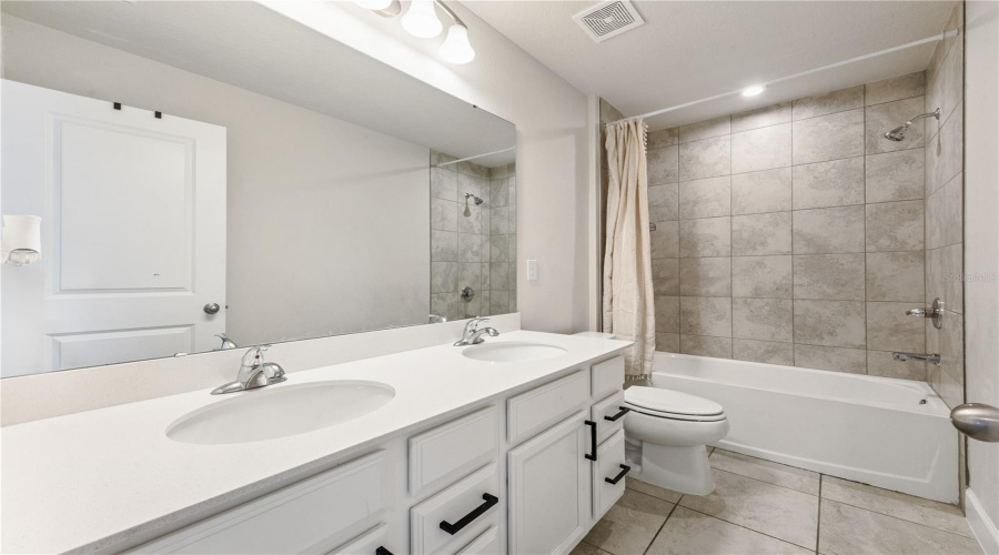 St Cloud, Florida 34771, 4 Bedroom Bedrooms, ,3 Bathroombathrooms,Residential,For Sale,Vigo,0,Mfro6429826