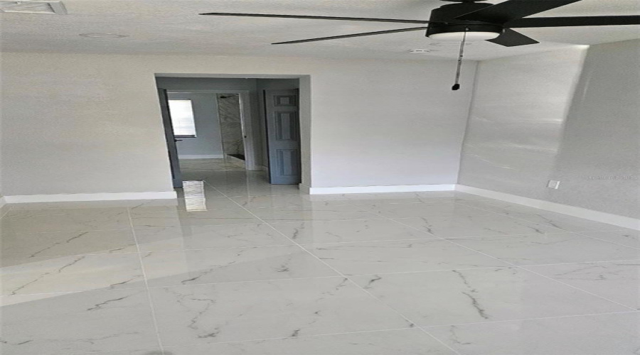 St Petersburg, Florida 33712, 3 Bedroom Bedrooms, ,2 Bathroombathrooms,Residential,For Sale,17Th,0,Mfrtb8542710