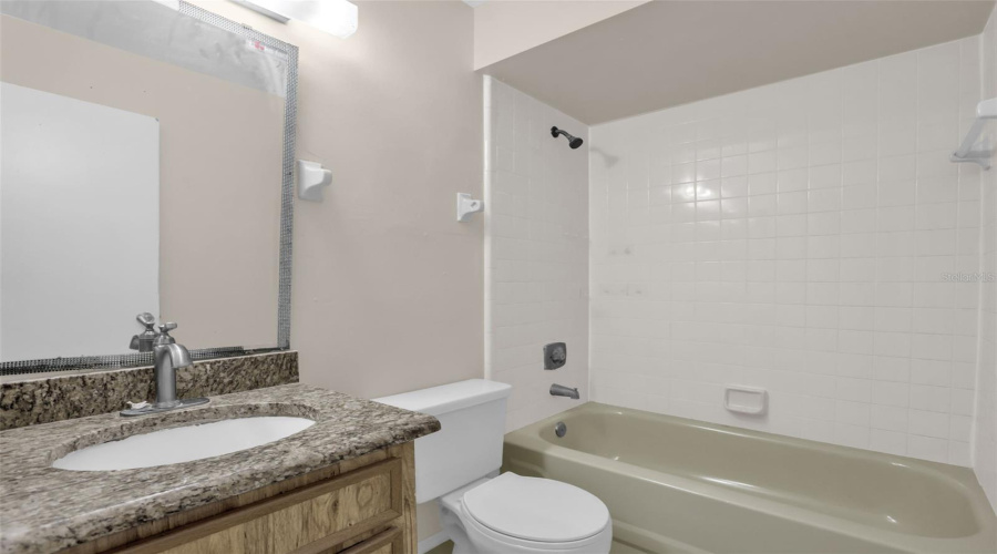 Orlando, Florida 32822, 2 Bedroom Bedrooms, ,2 Bathroombathrooms,Residential,For Sale,Pershing Pointe,0,Mfro6436126