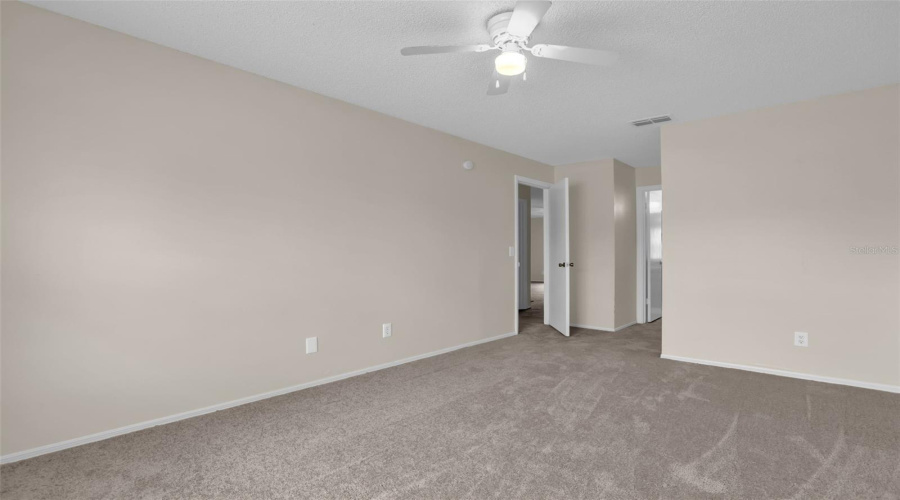 Orlando, Florida 32822, 2 Bedroom Bedrooms, ,2 Bathroombathrooms,Residential,For Sale,Pershing Pointe,0,Mfro6436126