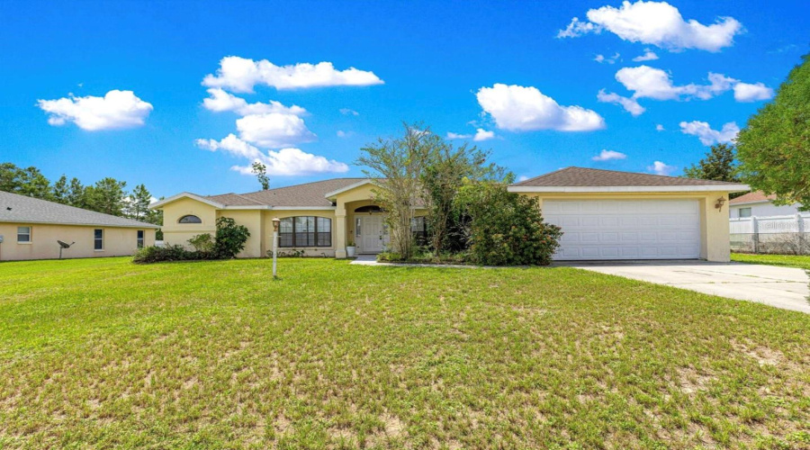 Ocala, Florida 34476, 3 Bedroom Bedrooms, ,2 Bathroombathrooms,Residential,For Sale,107Th,0,Mfrom730929