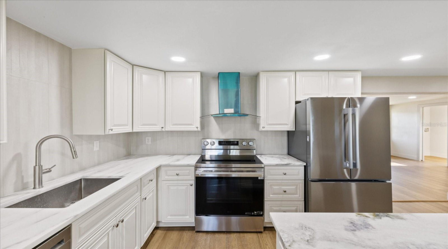 St Petersburg, Florida 33714, 3 Bedroom Bedrooms, ,2 Bathroombathrooms,Residential,For Sale,46Th,0,Mfrw7888912
