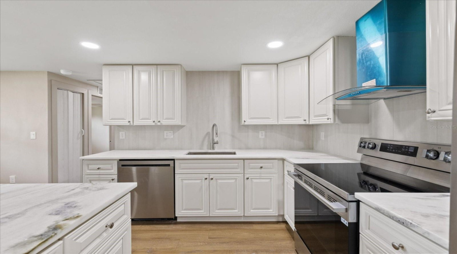 St Petersburg, Florida 33714, 3 Bedroom Bedrooms, ,2 Bathroombathrooms,Residential,For Sale,46Th,0,Mfrw7888912