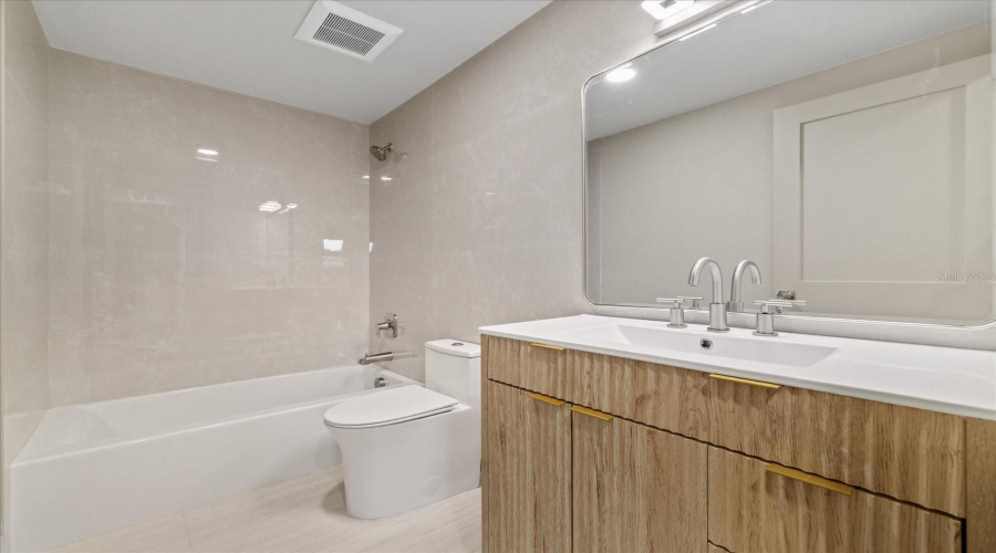 St Petersburg, Florida 33714, 3 Bedroom Bedrooms, ,2 Bathroombathrooms,Residential,For Sale,46Th,0,Mfrw7888912