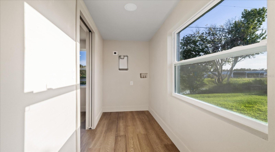 St Petersburg, Florida 33714, 3 Bedroom Bedrooms, ,2 Bathroombathrooms,Residential,For Sale,46Th,0,Mfrw7888912