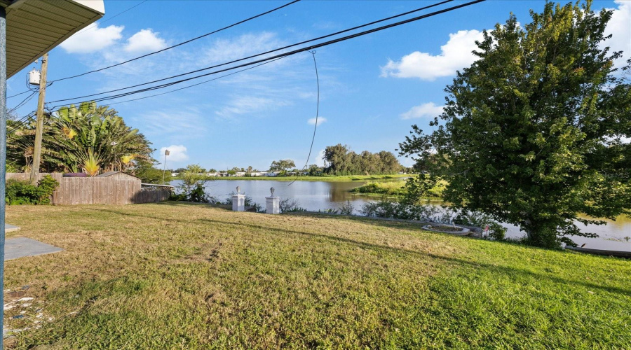 St Petersburg, Florida 33714, 3 Bedroom Bedrooms, ,2 Bathroombathrooms,Residential,For Sale,46Th,0,Mfrw7888912