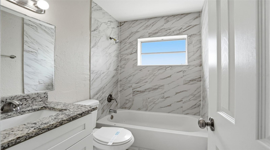 Winter Haven, Florida 33880, 5 Bedroom Bedrooms, ,12 Bathroombathrooms,Residential,For Sale,5Th Jpv,0,Mfro6436402