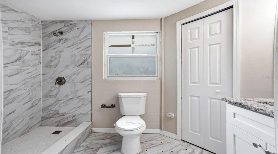 Winter Haven, Florida 33880, 5 Bedroom Bedrooms, ,12 Bathroombathrooms,Residential,For Sale,5Th Jpv,0,Mfro6436402