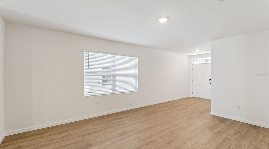 St Cloud, Florida 34773, 3 Bedroom Bedrooms, ,2 Bathroombathrooms,Residential,For Sale,House Finch,0,Mfro6433379