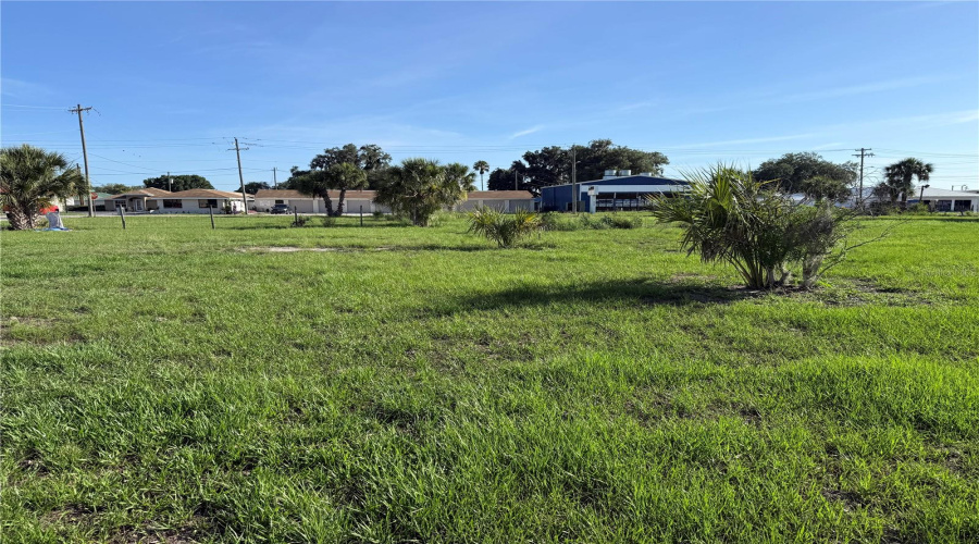 Wauchula, Florida 33873, 1 Bedroom Bedrooms, ,1 Bathroombathrooms,Residential,For Sale,Makowski,0,Mfra4703476