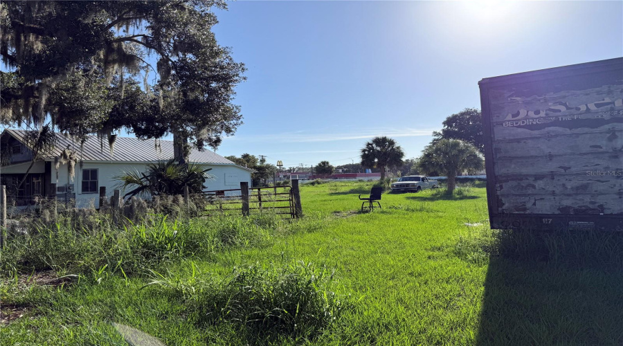 Wauchula, Florida 33873, 1 Bedroom Bedrooms, ,1 Bathroombathrooms,Residential,For Sale,Makowski,0,Mfra4703476