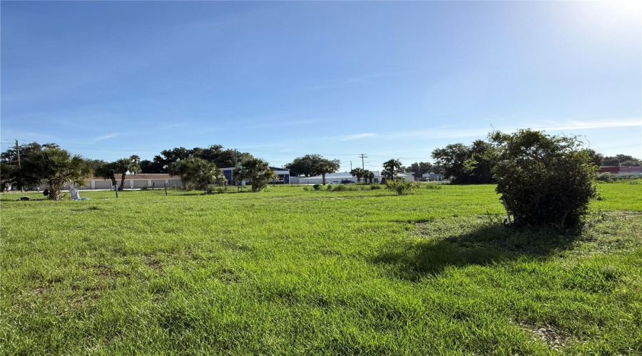 Wauchula, Florida 33873, 1 Bedroom Bedrooms, ,1 Bathroombathrooms,Residential,For Sale,Makowski,0,Mfra4703476