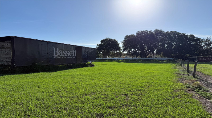 Wauchula, Florida 33873, 1 Bedroom Bedrooms, ,1 Bathroombathrooms,Residential,For Sale,Makowski,0,Mfra4703476