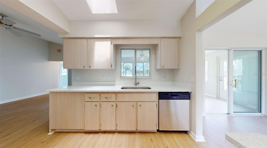 Ocala, Florida 34482, 2 Bedroom Bedrooms, ,2 Bathroombathrooms,Residential,For Sale,50Th,0,Mfra4703899