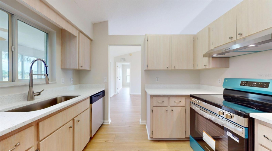 Ocala, Florida 34482, 2 Bedroom Bedrooms, ,2 Bathroombathrooms,Residential,For Sale,50Th,0,Mfra4703899
