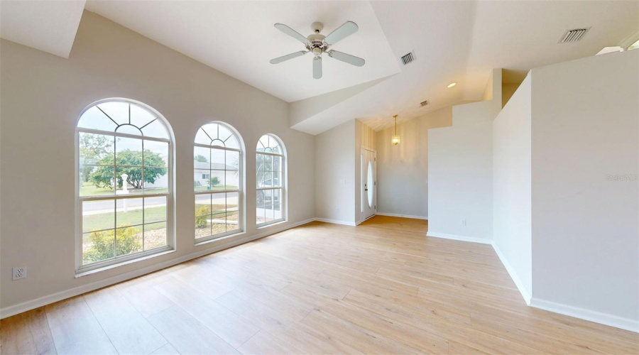 Ocala, Florida 34482, 2 Bedroom Bedrooms, ,2 Bathroombathrooms,Residential,For Sale,50Th,0,Mfra4703899
