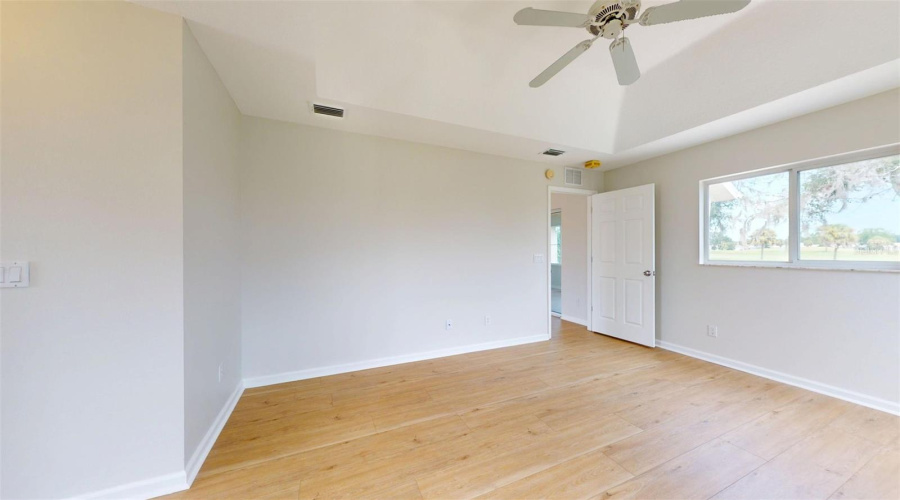 Ocala, Florida 34482, 2 Bedroom Bedrooms, ,2 Bathroombathrooms,Residential,For Sale,50Th,0,Mfra4703899
