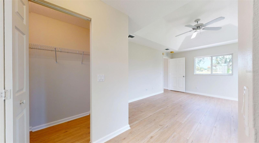 Ocala, Florida 34482, 2 Bedroom Bedrooms, ,2 Bathroombathrooms,Residential,For Sale,50Th,0,Mfra4703899