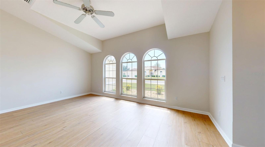 Ocala, Florida 34482, 2 Bedroom Bedrooms, ,2 Bathroombathrooms,Residential,For Sale,50Th,0,Mfra4703899