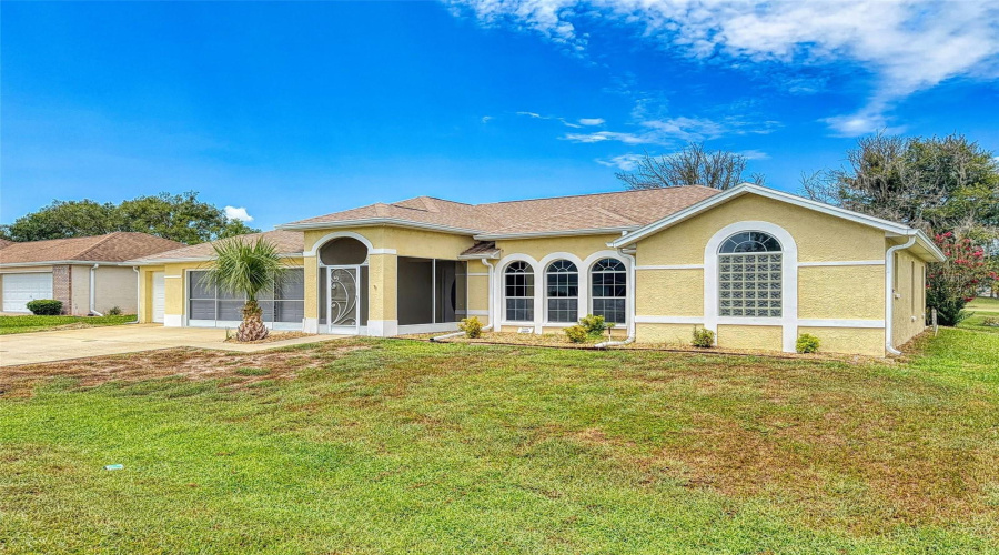 Ocala, Florida 34482, 2 Bedroom Bedrooms, ,2 Bathroombathrooms,Residential,For Sale,50Th,0,Mfra4703899