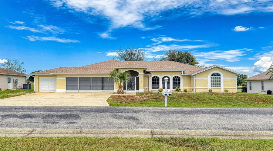 Ocala, Florida 34482, 2 Bedroom Bedrooms, ,2 Bathroombathrooms,Residential,For Sale,50Th,0,Mfra4703899