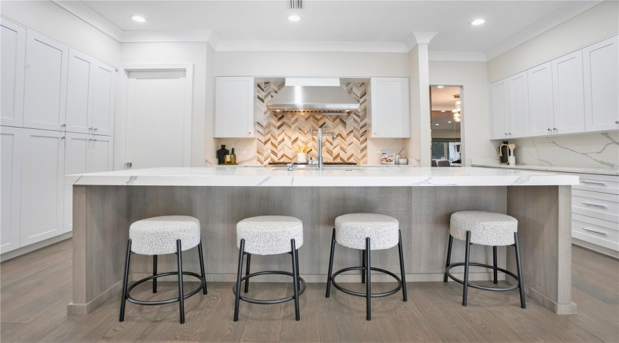 Winter Park, Florida 32789, 5 Bedroom Bedrooms, ,5 Bathroombathrooms,Residential,For Sale,Legion,0,Mfro6435967