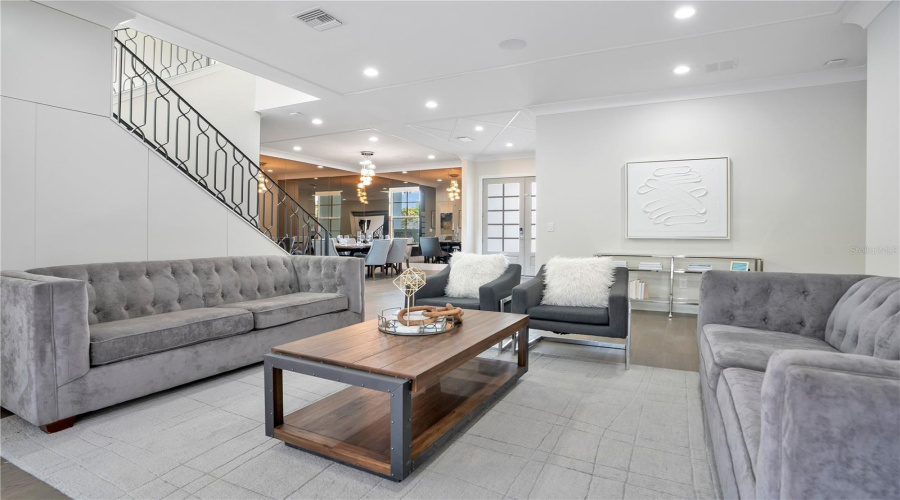 Winter Park, Florida 32789, 5 Bedroom Bedrooms, ,5 Bathroombathrooms,Residential,For Sale,Legion,0,Mfro6435967