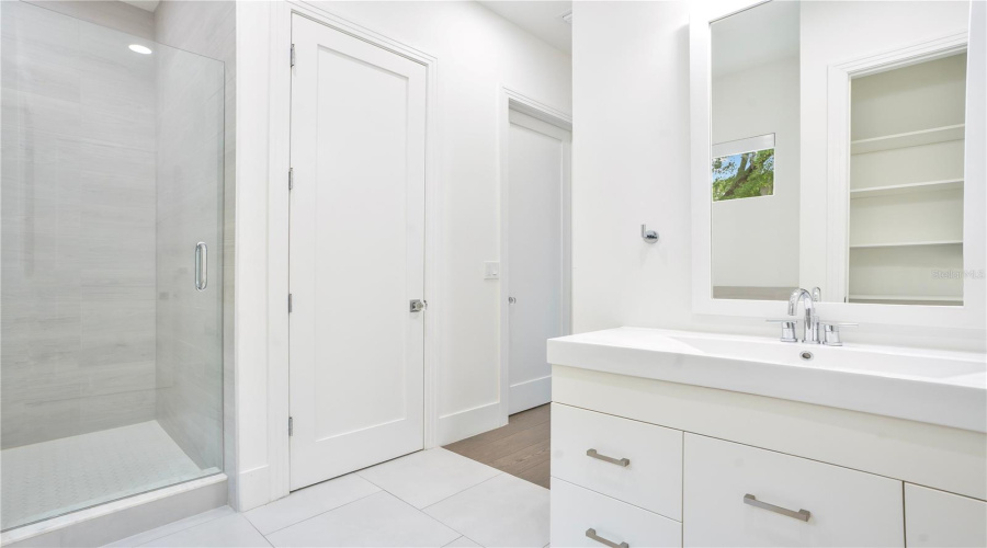 Winter Park, Florida 32789, 5 Bedroom Bedrooms, ,5 Bathroombathrooms,Residential,For Sale,Legion,0,Mfro6435967