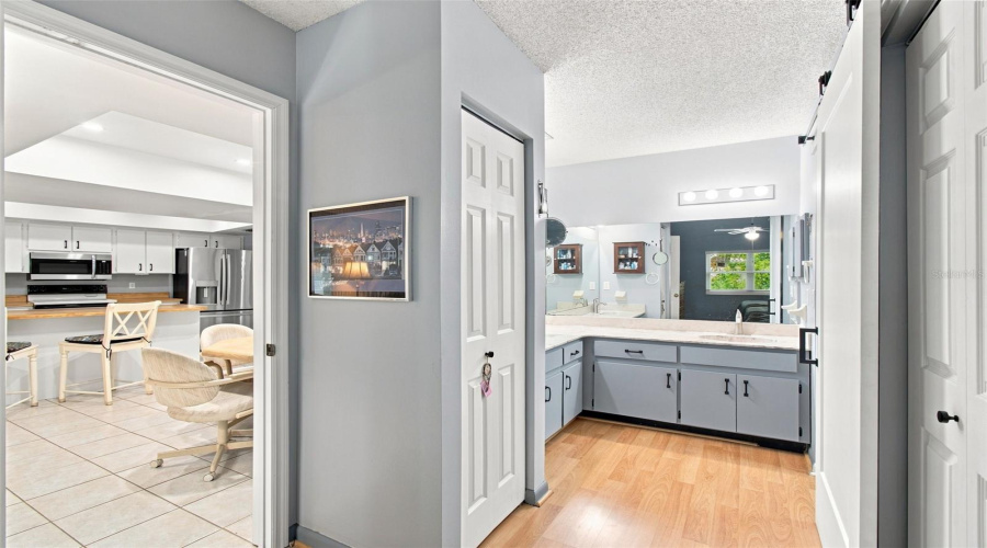 Valrico, Florida 33596, 4 Bedroom Bedrooms, ,2 Bathroombathrooms,Residential,For Sale,Sand Pebble,0,Mfrtb8542330
