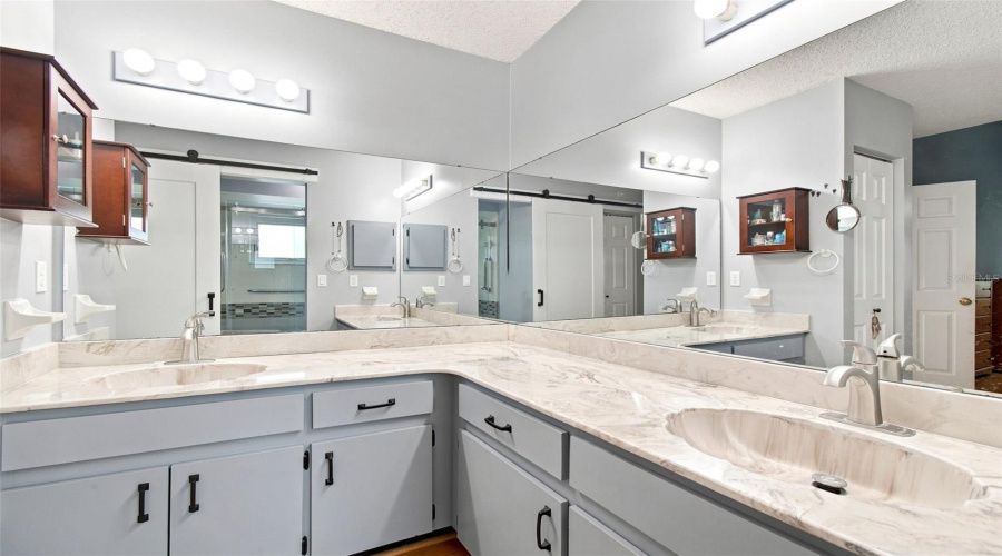 Valrico, Florida 33596, 4 Bedroom Bedrooms, ,2 Bathroombathrooms,Residential,For Sale,Sand Pebble,0,Mfrtb8542330