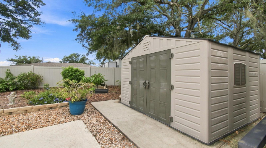 Valrico, Florida 33596, 4 Bedroom Bedrooms, ,2 Bathroombathrooms,Residential,For Sale,Sand Pebble,0,Mfrtb8542330