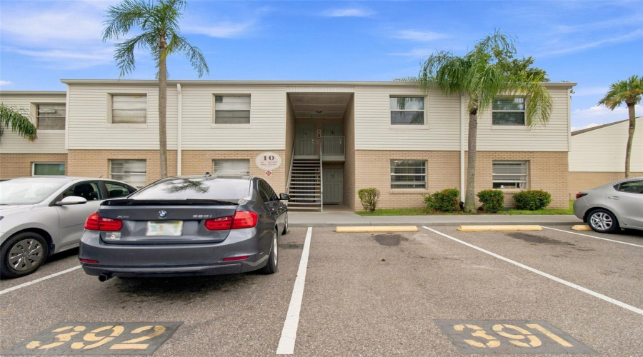 Tampa, Florida 33614, 2 Bedroom Bedrooms, ,1 Bathroombathrooms,Residential,For Sale,Manhattan,0,Mfrtb8542196