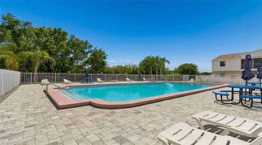Tampa, Florida 33614, 2 Bedroom Bedrooms, ,1 Bathroombathrooms,Residential,For Sale,Manhattan,0,Mfrtb8542196