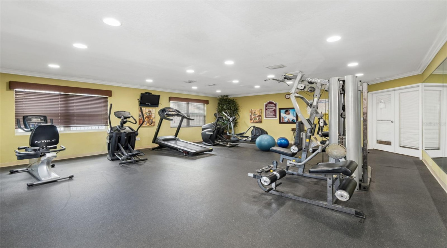 Tampa, Florida 33614, 2 Bedroom Bedrooms, ,1 Bathroombathrooms,Residential,For Sale,Manhattan,0,Mfrtb8542196