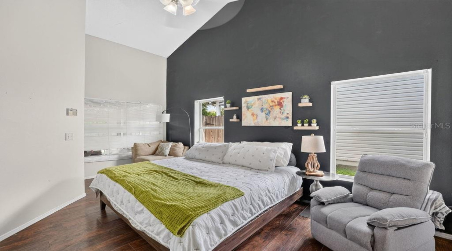 Orlando, Florida 32825, 3 Bedroom Bedrooms, ,2 Bathroombathrooms,Residential,For Sale,Glassborough,0,Mfrs5156332
