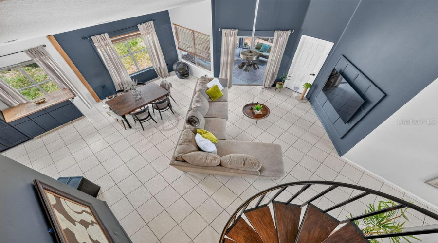 Orlando, Florida 32825, 3 Bedroom Bedrooms, ,2 Bathroombathrooms,Residential,For Sale,Glassborough,0,Mfrs5156332