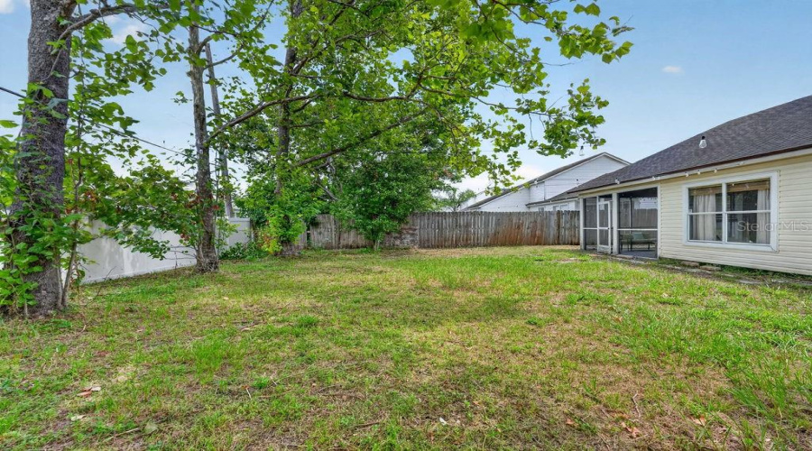 Orlando, Florida 32825, 3 Bedroom Bedrooms, ,2 Bathroombathrooms,Residential,For Sale,Glassborough,0,Mfrs5156332