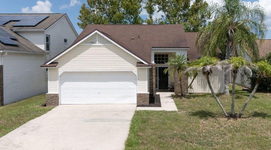Orlando, Florida 32825, 3 Bedroom Bedrooms, ,2 Bathroombathrooms,Residential,For Sale,Glassborough,0,Mfrs5156332