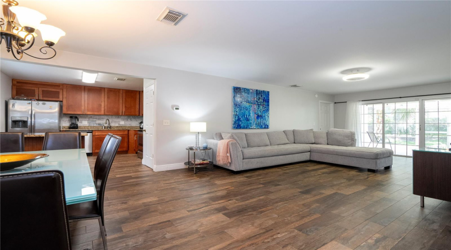 Longwood, Florida 32779, 2 Bedroom Bedrooms, ,2 Bathroombathrooms,Residential,For Sale,Clubside,0,Mfro6436028