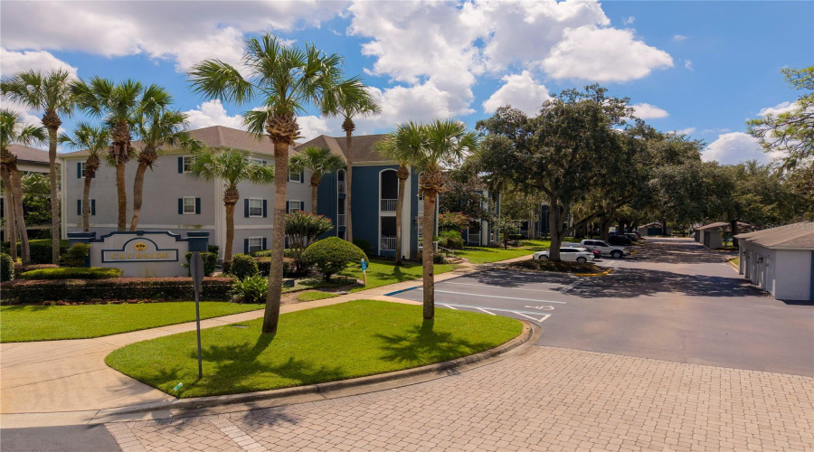 Longwood, Florida 32779, 2 Bedroom Bedrooms, ,2 Bathroombathrooms,Residential,For Sale,Clubside,0,Mfro6436028