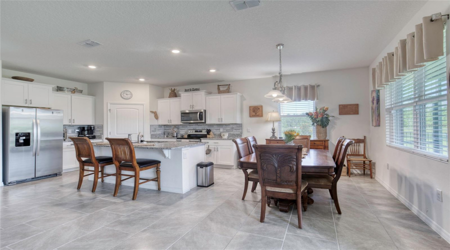 Ormond Beach, Florida 32174, 3 Bedroom Bedrooms, ,2 Bathroombathrooms,Residential,For Sale,Fox Lair,0,Mfrfc320332