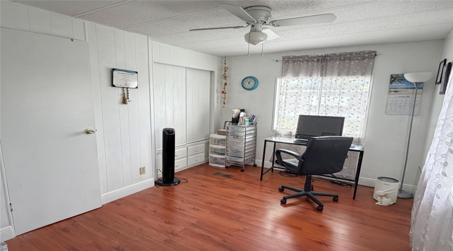 Orlando, Florida 32810, 2 Bedroom Bedrooms, ,1 Bathroombathrooms,Residential,For Sale,Denise Ave,0,Mfro6436568